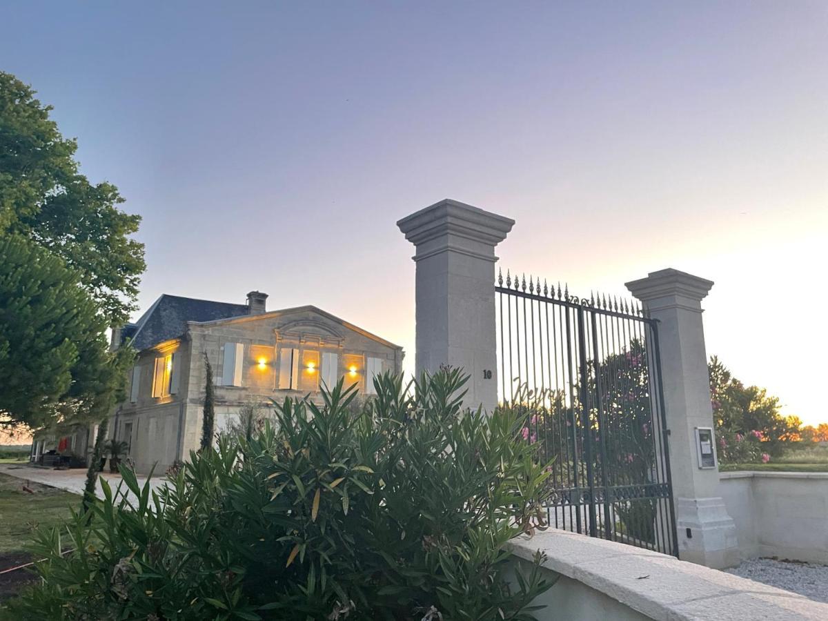 Chateau De Neyran Chambre D'Hotes & Spa Soulac-sur-Mer Exterior foto